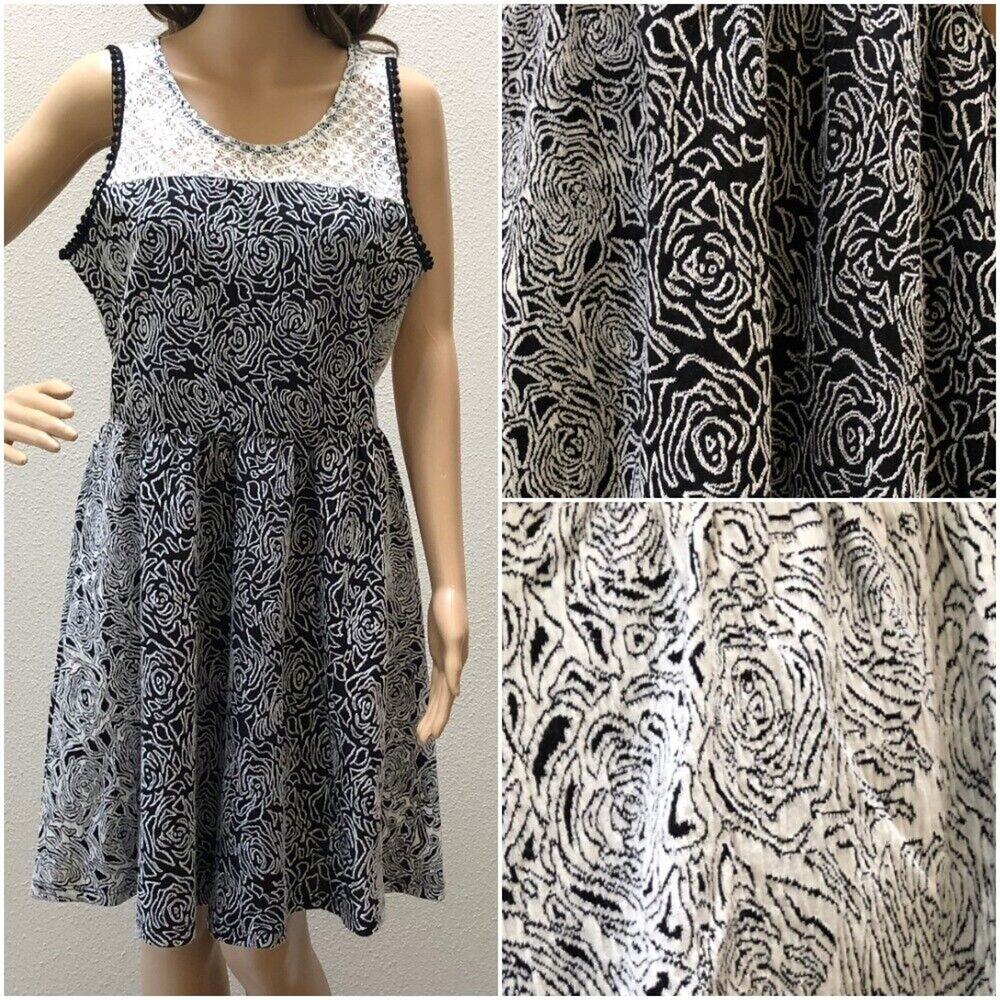 NEW Le Lis Stitch Fix Black White Lace Rose Floral Sleeveless Dress Womens L USA